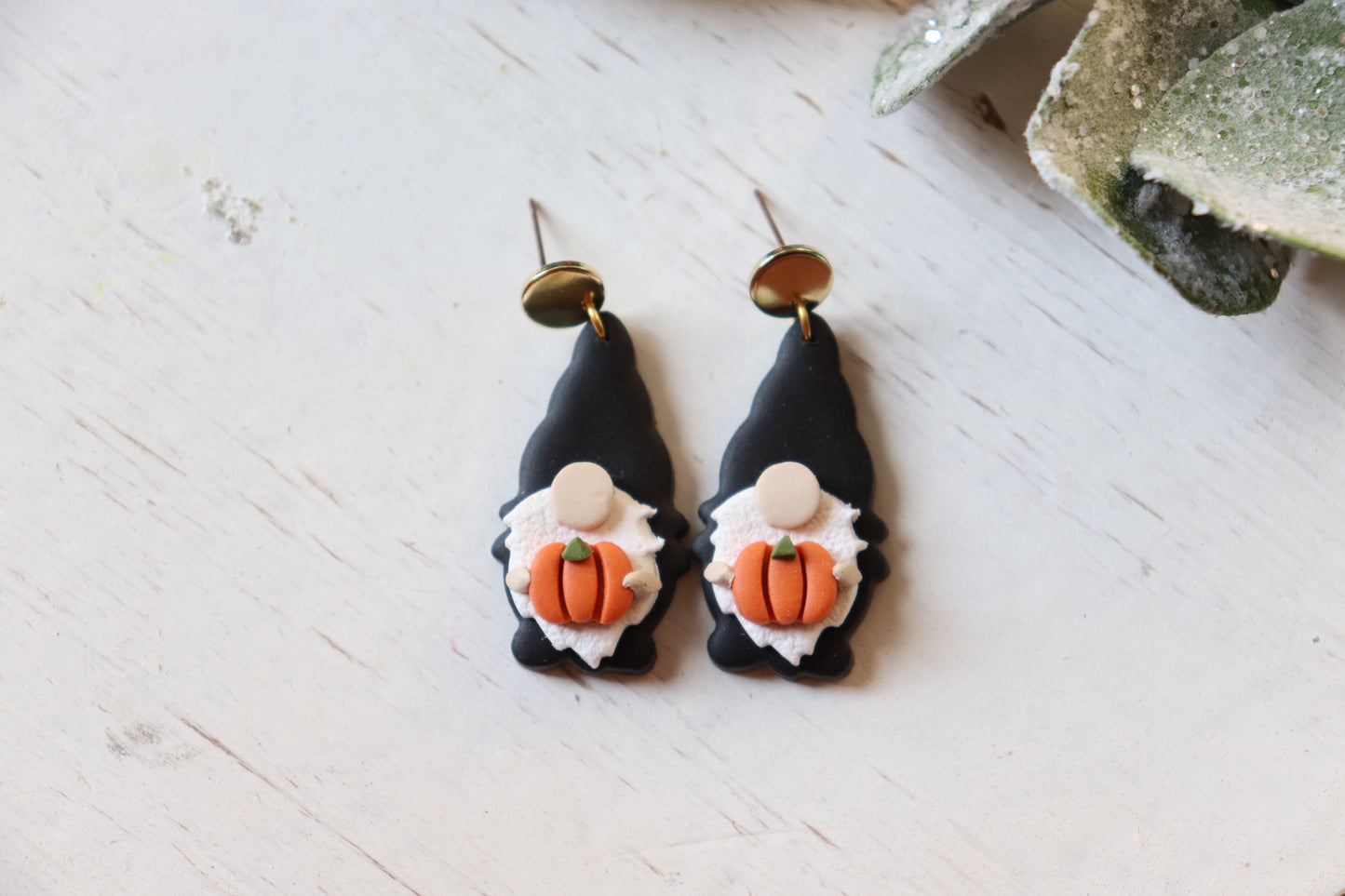 Black Gnome Dangle